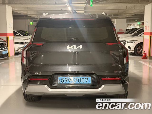Kia EV9 Long Range 4WD Earth — пробег 75 441 км — фото 4 из 5