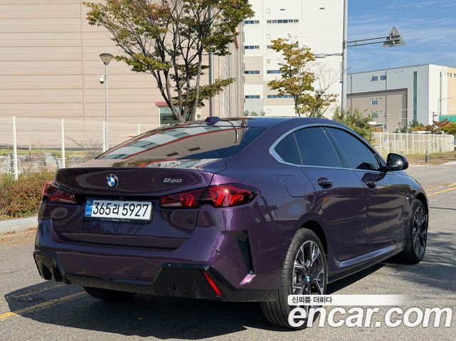 BMW 2-Series 220 M Sport Design — пробег 4 520 км — фото 2 из 5