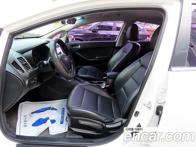 Kia K3 из Кореи Encar