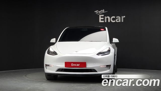 Tesla Model Y Standard Range RWD — пробег 61 327 км — фото 3 из 5