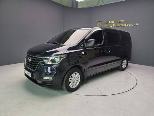 Hyundai Starex Van 3-Seater Smart — пробег 121 379 км — фото 1 из 5