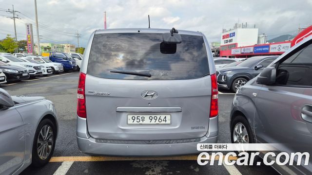 Hyundai Starex 3-Seater VAN Smart Special — пробег 186 600 км — фото 2 из 5