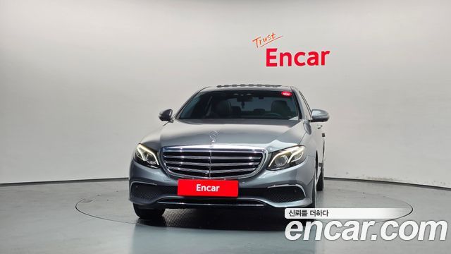 Mercedes-Benz E-Class из Кореи Encar