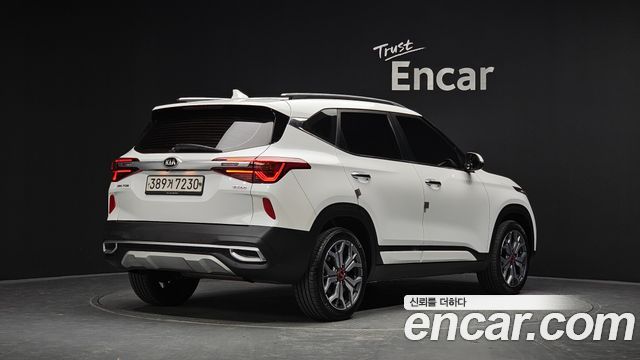Kia Seltos из Кореи Encar