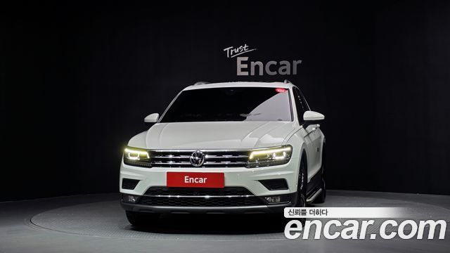 Volkswagen Tiguan 2.0 TDI Prestige — пробег 49 805 км — фото 3 из 5