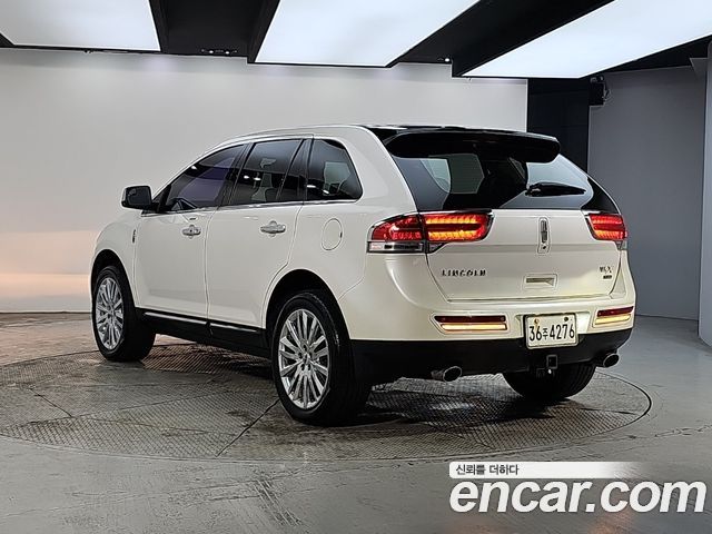 Lincoln MKX 3.7 AWD — пробег 126 000 км — фото 3 из 5