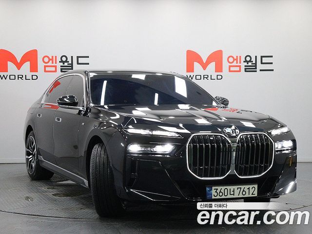 BMW 7-Series 740i xDrive M Sport Limited — пробег 30 340 км — фото 2 из 5