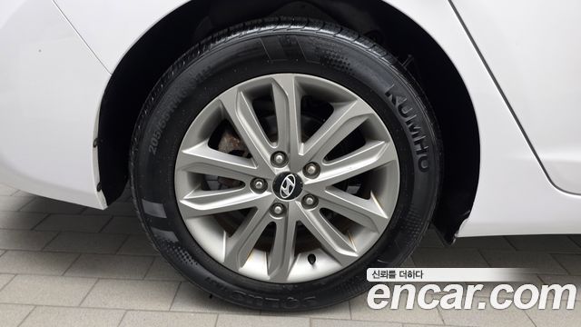 Hyundai AVANTE 1.6 GDi Modern Standard — пробег 95 378 км — фото 5 из 5