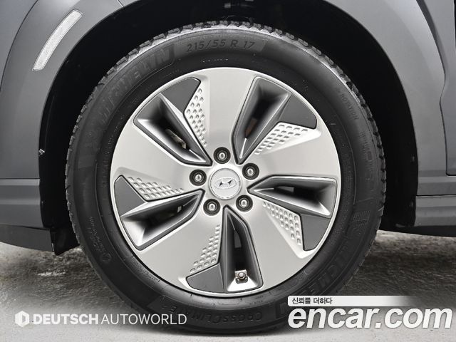 Hyundai Kona Premium — пробег 127 009 км — фото 5 из 5