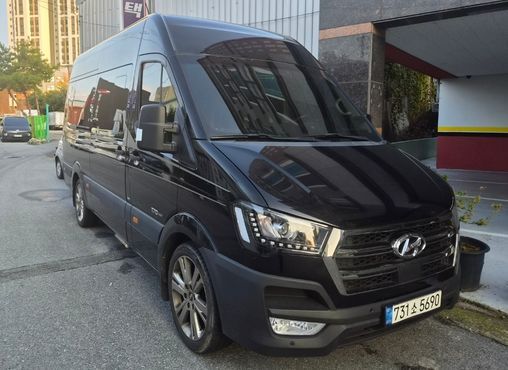 Hyundai Solati 15-seater Luxury — пробег 66 700 км — фото 2 из 5