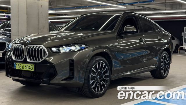 BMW X6 xDrive40i M Sport — пробег 7 685 км — фото 1 из 5