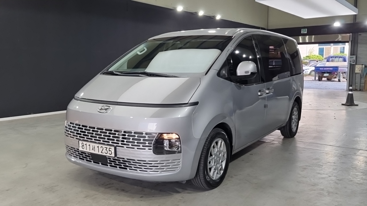 Hyundai Staria Cargo 3-Seater Modern — пробег 77 344 км — фото 1 из 5
