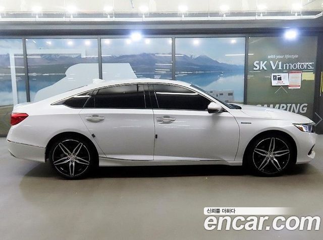 Honda Accord 2.0 Hybrid Touring — пробег 77 745 км — фото 3 из 5