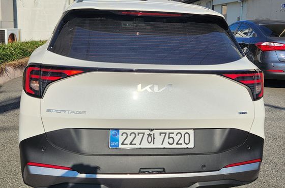 Kia Sportage HEV 1.6 2WD Prestige — пробег 14 306 км — фото 4 из 5