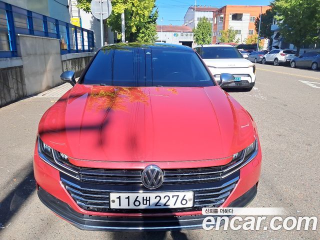 Volkswagen Arteon 2.0 TDI Premium — пробег 121 717 км — фото 1 из 5
