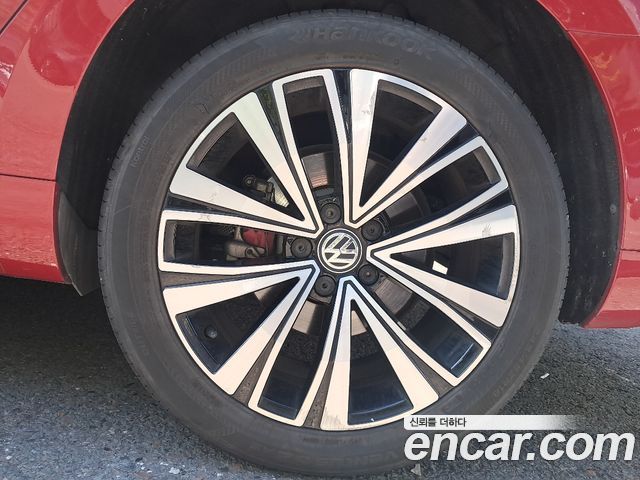 Volkswagen Arteon 2.0 TDI Premium — пробег 121 717 км — фото 5 из 5