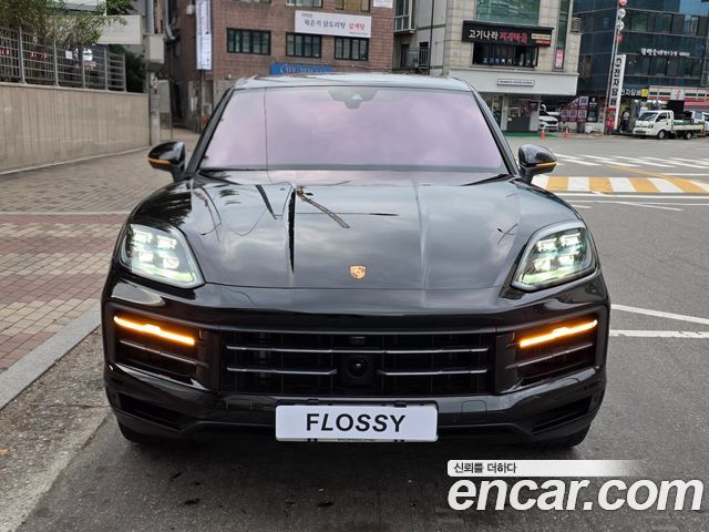 Porsche Cayenne 3.0 — пробег 17 500 км — фото 3 из 5