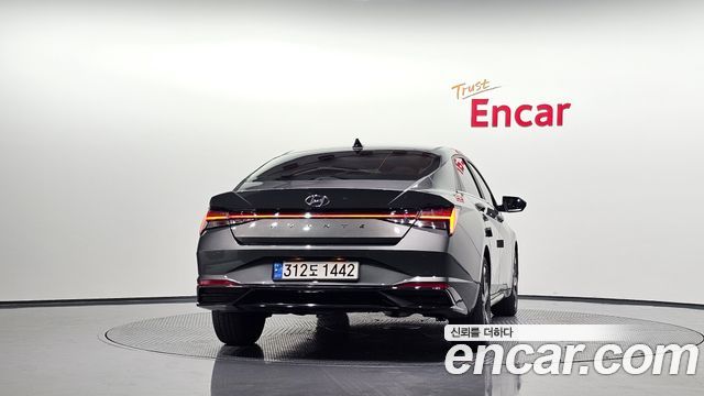Hyundai AVANTE из Кореи Encar