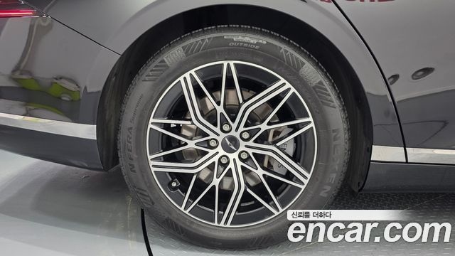 Genesis G90 из Кореи Encar