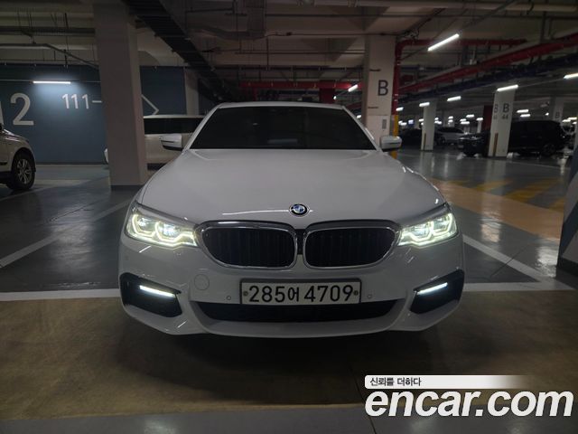 BMW 5-Series 530i xDrive M Sport Package Plus — пробег 91 384 км — фото 1 из 5