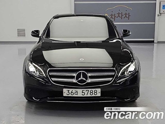 Mercedes-Benz E-Class из Кореи Encar
