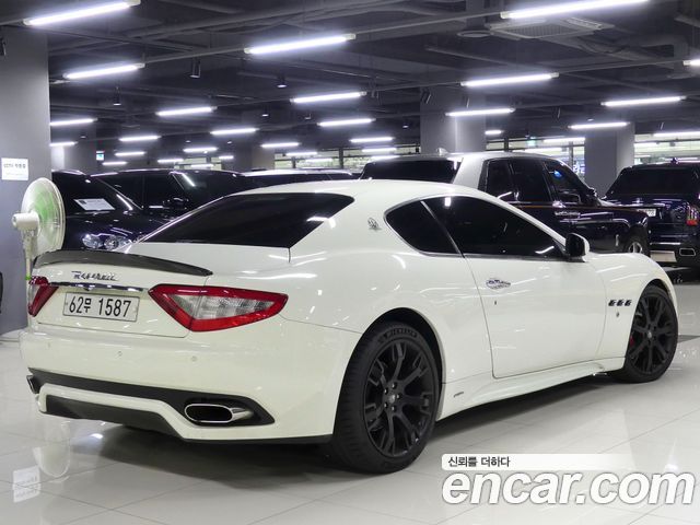 Maserati GranTurismo S 4.7 — пробег 37 700 км — фото 4 из 5