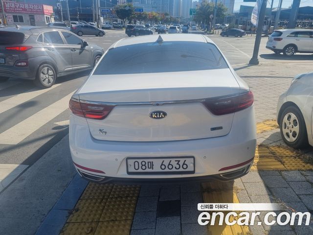 Kia K7 из Кореи Encar