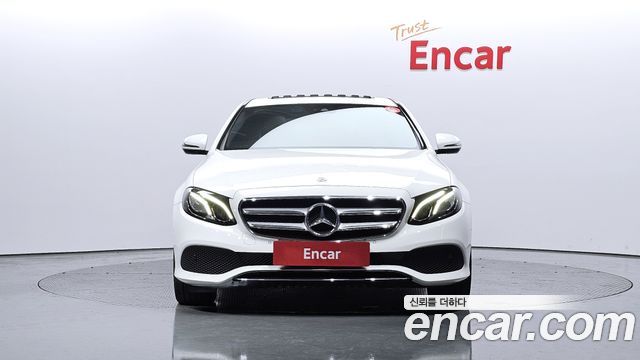 Mercedes-Benz E-Class из Кореи Encar