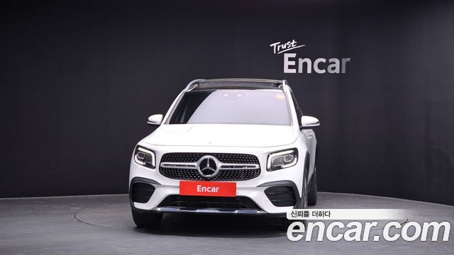 Mercedes-Benz GLB-Class GLB250 4MATIC — пробег 32 090 км — фото 3 из 5