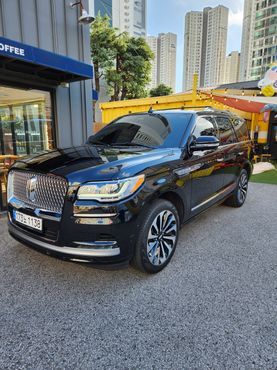 Lincoln Navigator 3.5L — пробег 37 000 км — фото 2 из 5