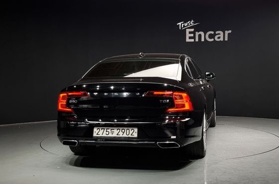 Volvo S90 T5 Inscription — пробег 68 221 км — фото 4 из 5