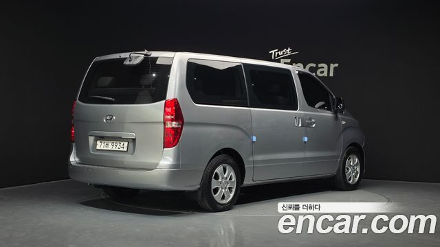 Hyundai Starex Wagon 12-Seater Smart — пробег 160 297 км — фото 2 из 5