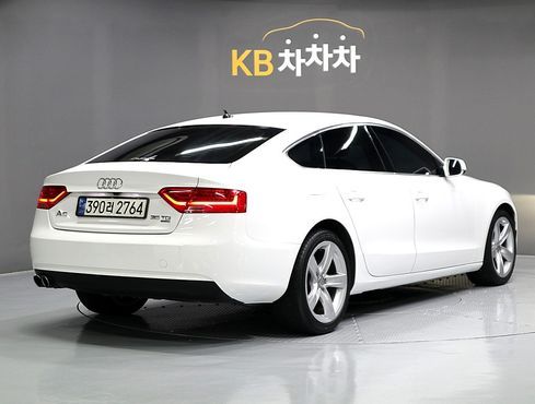 Audi A5 35 TDI Quattro Sportback 8TA — пробег 137 085 км — фото 3 из 5
