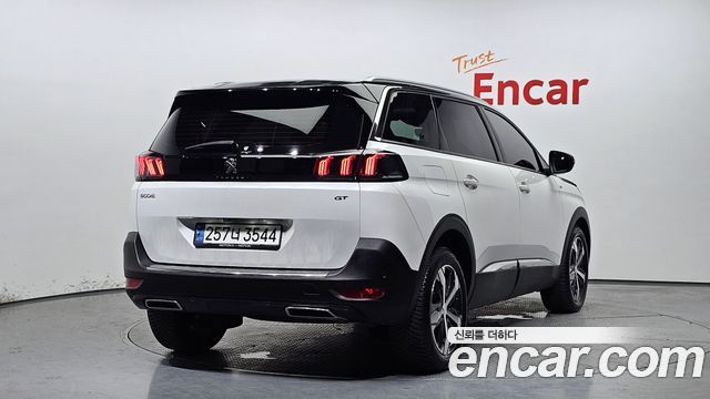 Peugeot 5008 из Кореи Encar