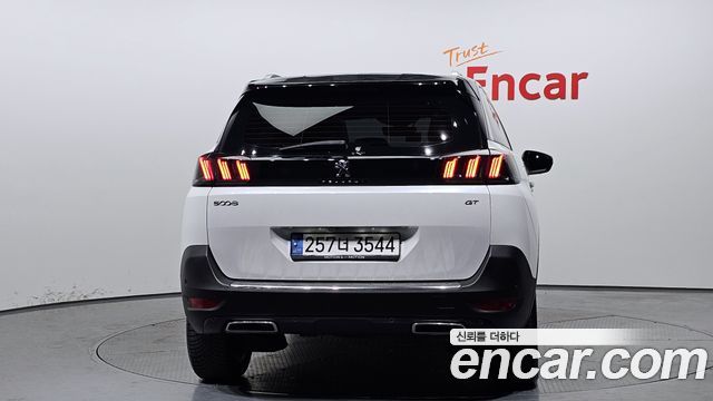Peugeot 5008 из Кореи Encar