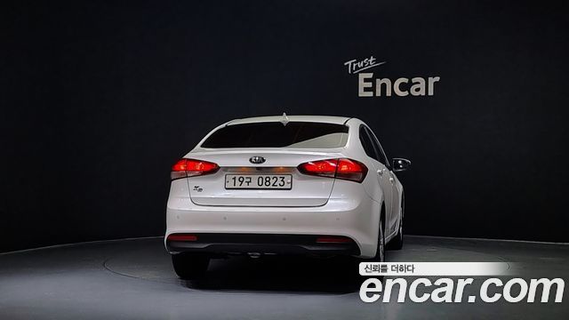 Kia K3 из Кореи Encar
