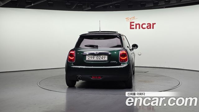 Mini Cooper Mid 3rd — пробег 95 944 км — фото 4 из 5