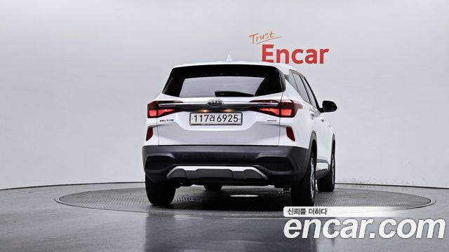 Kia Seltos из Кореи Encar