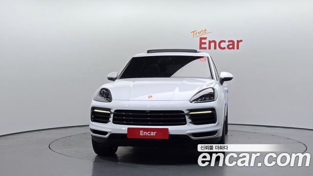 Porsche Cayenne 3.0 E-Hybrid — пробег 64 847 км — фото 3 из 5