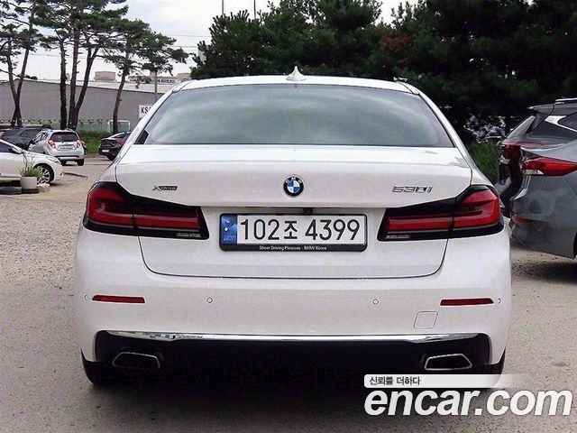 BMW 5-Series 530i xDrive Luxury — пробег 69 107 км — фото 4 из 5