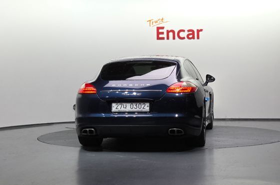 Porsche Panamera 3.6 AWD 970 — пробег 124 949 км — фото 4 из 5