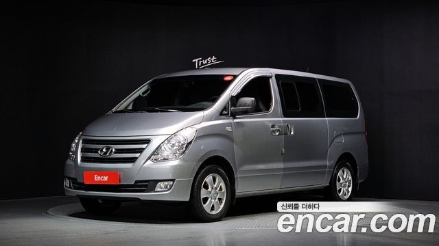 Hyundai Starex 4WD 12-Seater Wagon Smart Stardard — пробег 84 015 км — фото 1 из 5
