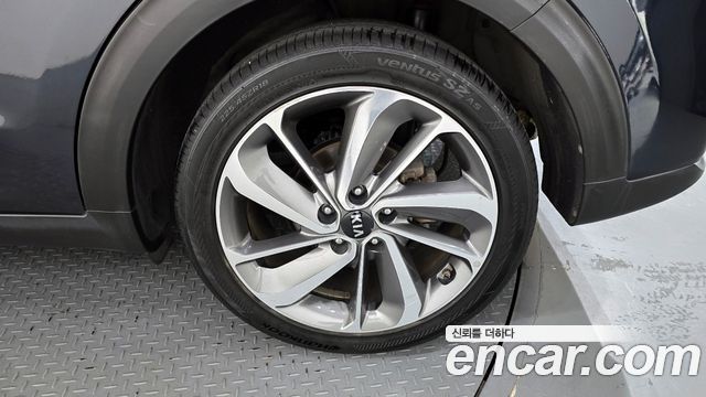 Kia Niro из Кореи Encar