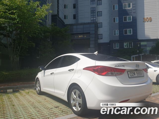 Hyundai AVANTE M16 GDI Deluxe — пробег 125 000 км — фото 2 из 5