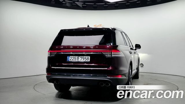 Lincoln Aviator 3.0 Reserve  AWD — пробег 35 785 км — фото 4 из 5