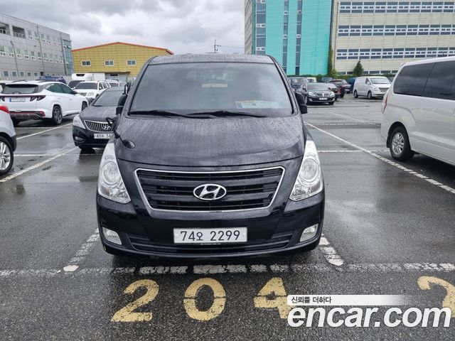 Hyundai Starex 11-Seater Wagon Modern — пробег 95 610 км — фото 3 из 5