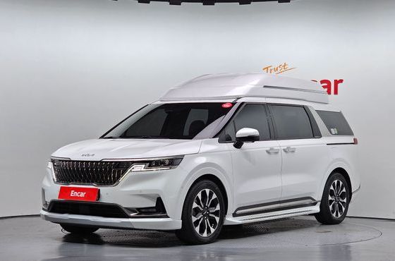 Kia Carnival Gasoline 7-Seater Hi-Limousine Signature — пробег 89 427 км — фото 1 из 5