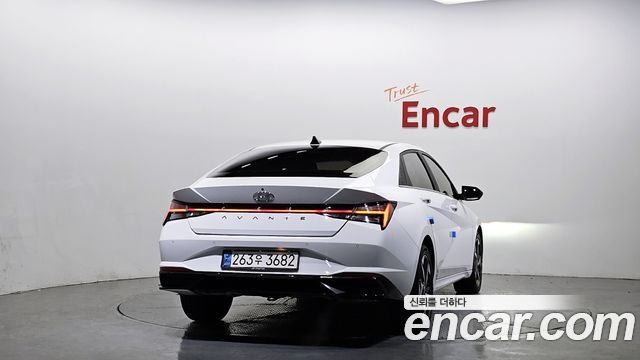 Hyundai AVANTE из Кореи Encar