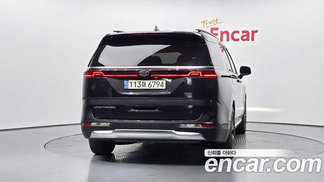 Kia Carnival Gasoline 9-Seater Noblesse — пробег 57 885 км — фото 4 из 5
