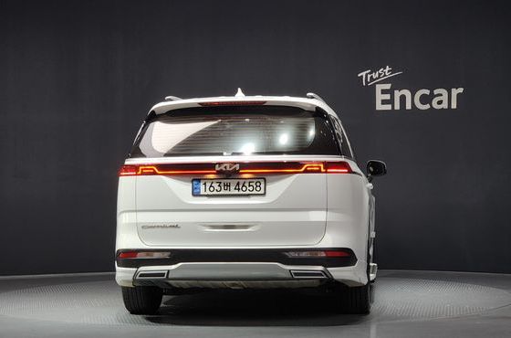 Kia Carnival 9-Seater Prestige — пробег 92 745 км — фото 4 из 5